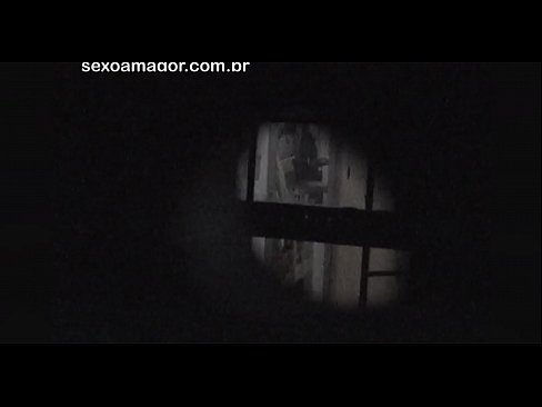 ❤️ Blondina este filmată în secret de un voyeur din cartier ascuns în spatele unor cărămizi goale ❤️  at ro.kassa-standupbar.ru